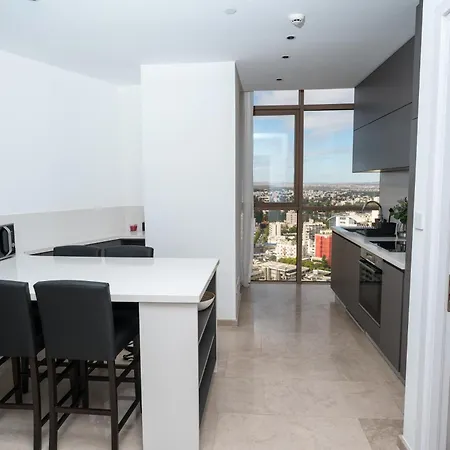 Wealthystays Heights Apartment *