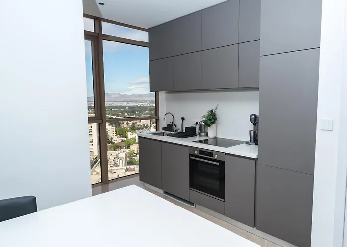 Apartmán 360 Heights, Gym & Pool Nikósie